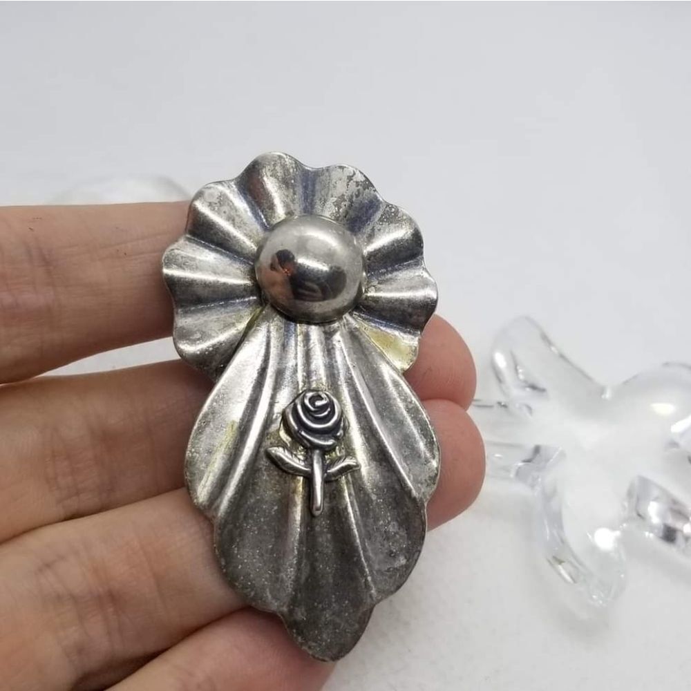 Estate handcrafted floral ribbon brooch
